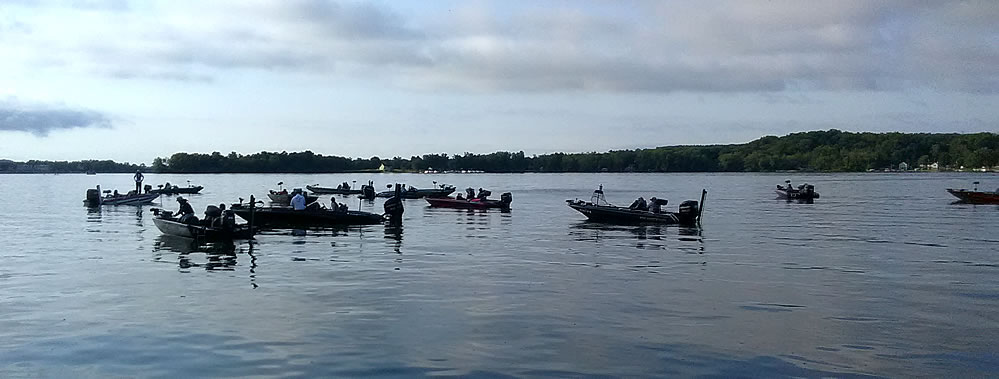 Chautauqua Lake NY - Couples Bass Fishing