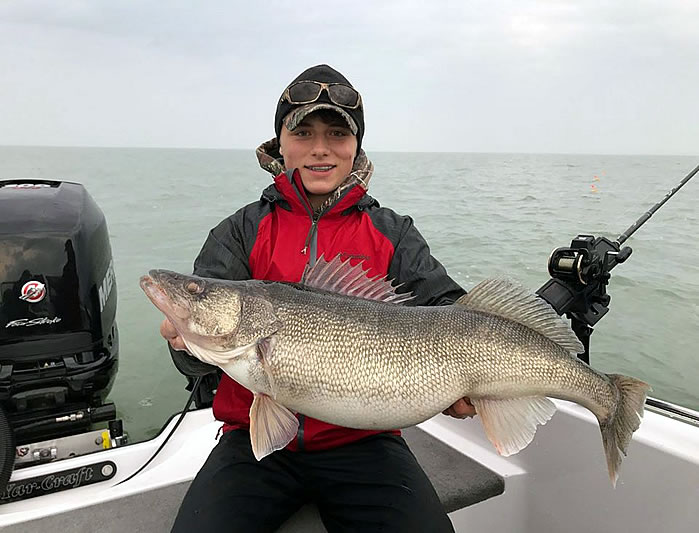 Nibble-This-Charters-Lake-Erie-walleye-10