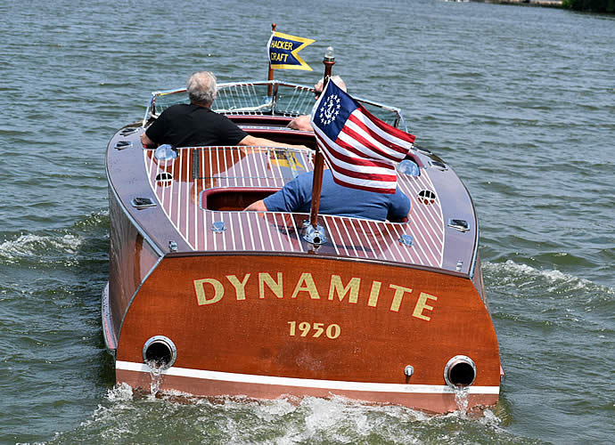 2022 PLX Antique Classic Boat Show