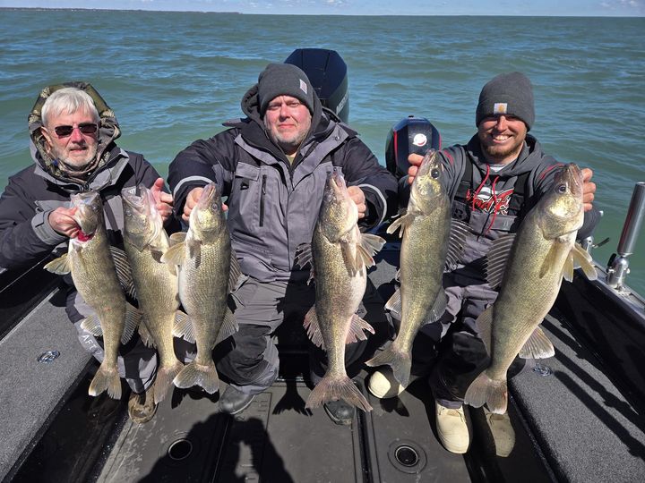 Read more about the article Lake Erie Charters Available!