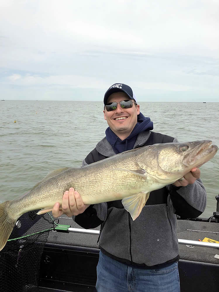 D3 Walleye Charters - Lake Erie - Captain Don Lint